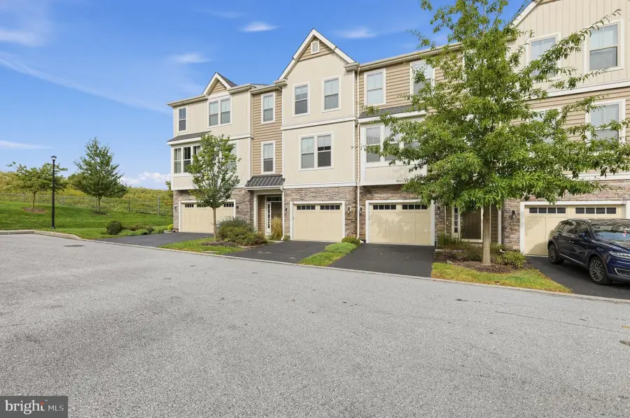 24 Treyburn Dr, Paoli, PA 19301 - #2
