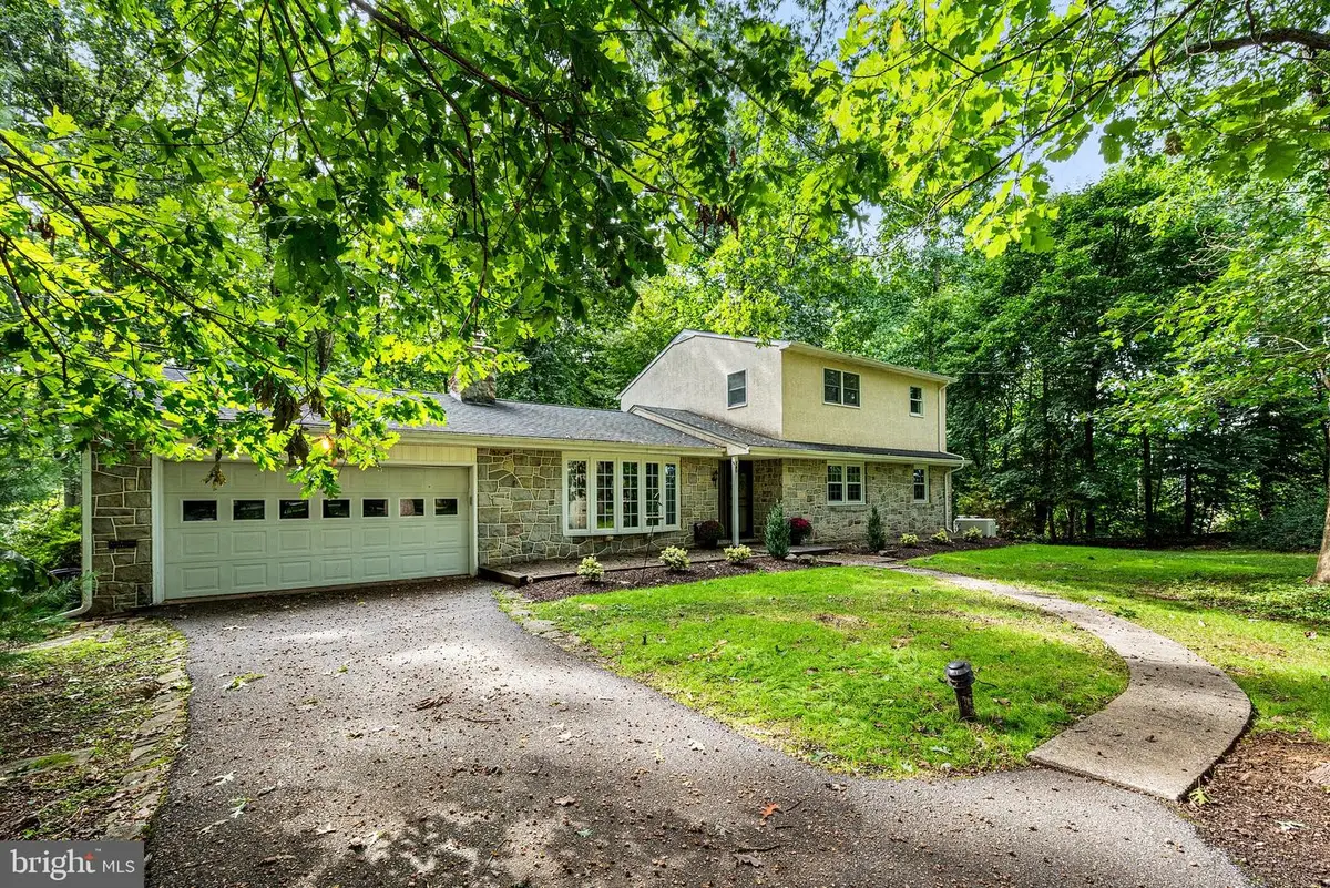 149 Grove Rd, Elverson, PA 19520 - #1