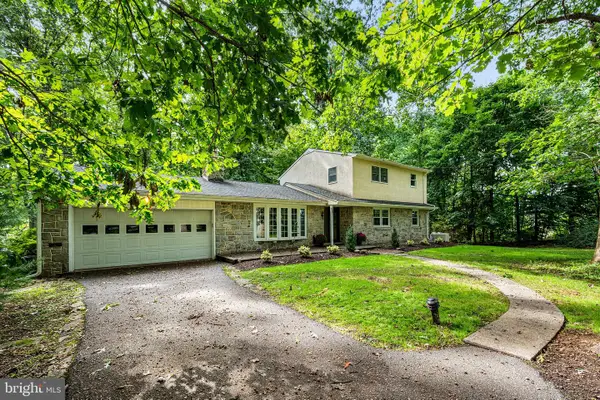 149 Grove Rd, ELVERSON, PA 19520
