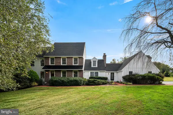 1010 Revolutionary Dr, WEST CHESTER, PA 19382