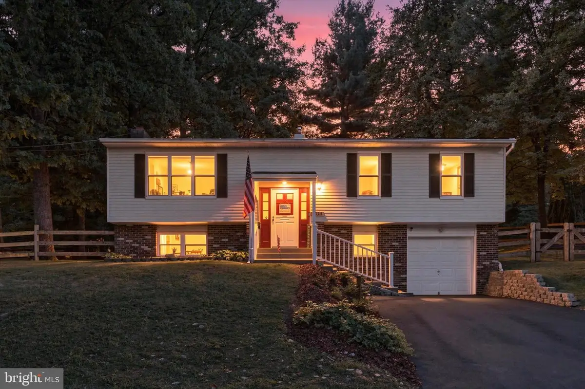 1024 Oak St, Coatesville, PA 19320 - #1