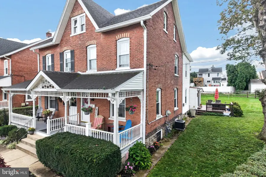 124 Webster Ave, Downingtown, PA 19335 - #2