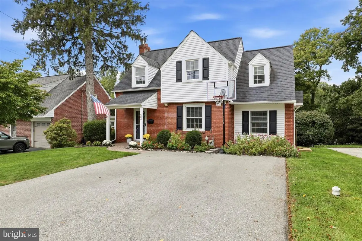 32 Moreland Rd, Paoli, PA 19301 - #1