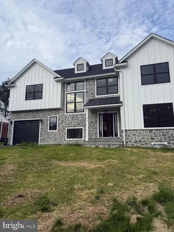 104 Pine Tree Rd, PAOLI, PA 19301
