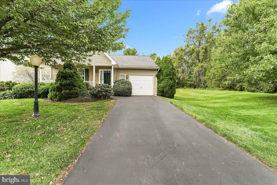 710 W Glenview Dr, West Grove, PA 19390 - #3