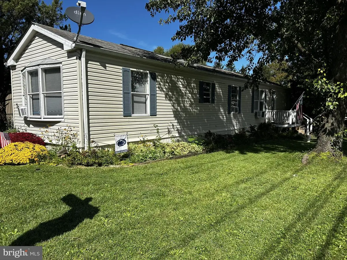 70 Vintage Ln, Honey Brook, PA 19344 - #1