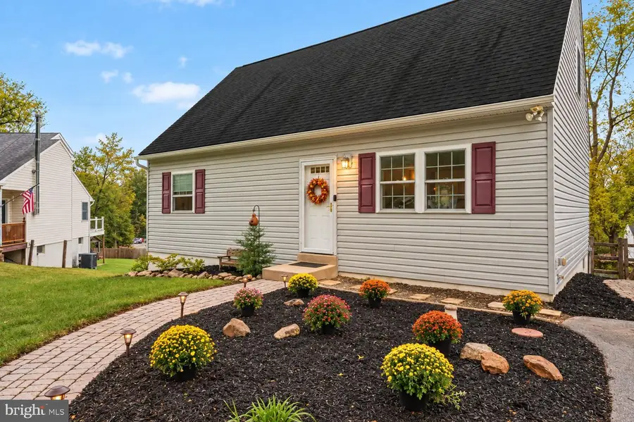 12 Glenview Ln, Downingtown, PA 19335 - #2