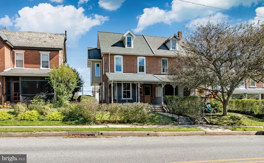 409 S Union St, Kennett Square, PA 19348 - #3
