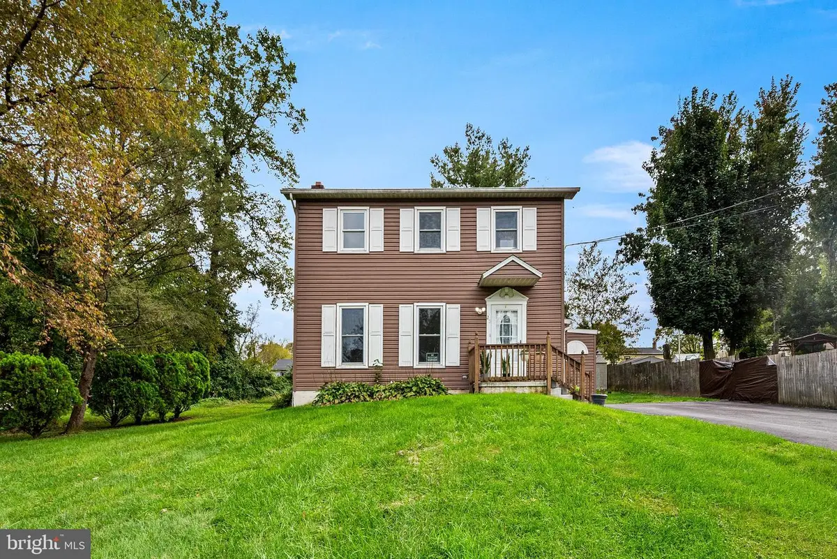 25 New St, Coatesville, PA 19320 - #1