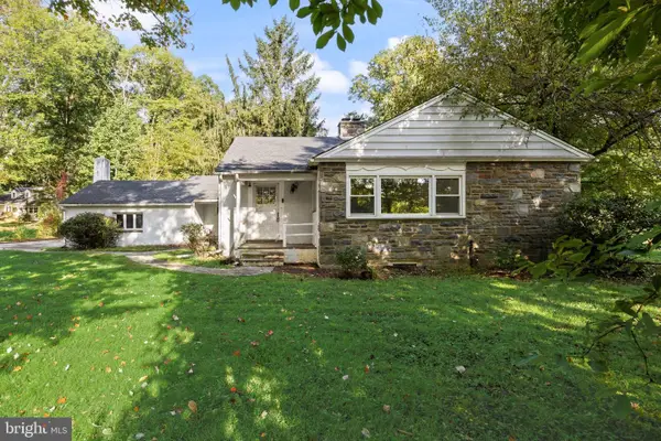 804 Forest Ln, MALVERN, PA 19355