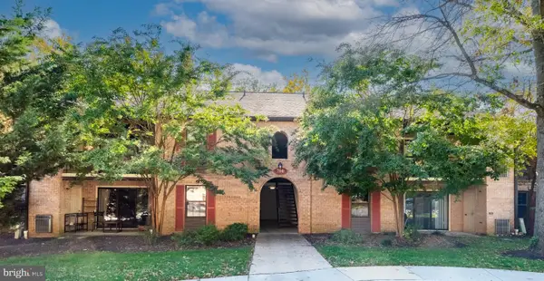 720 Washington Pl, CHESTERBROOK, PA 19087