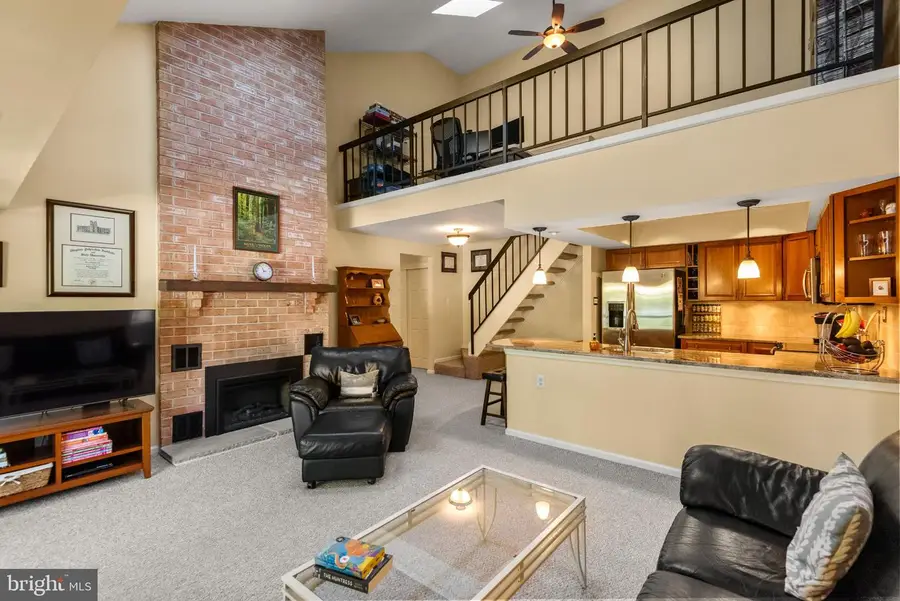 720 Washington Pl, Chesterbrook, PA 19087 - #3