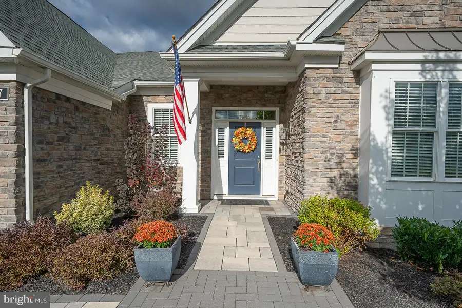 707 Reading Cir, Phoenixville, PA 19460 - #3