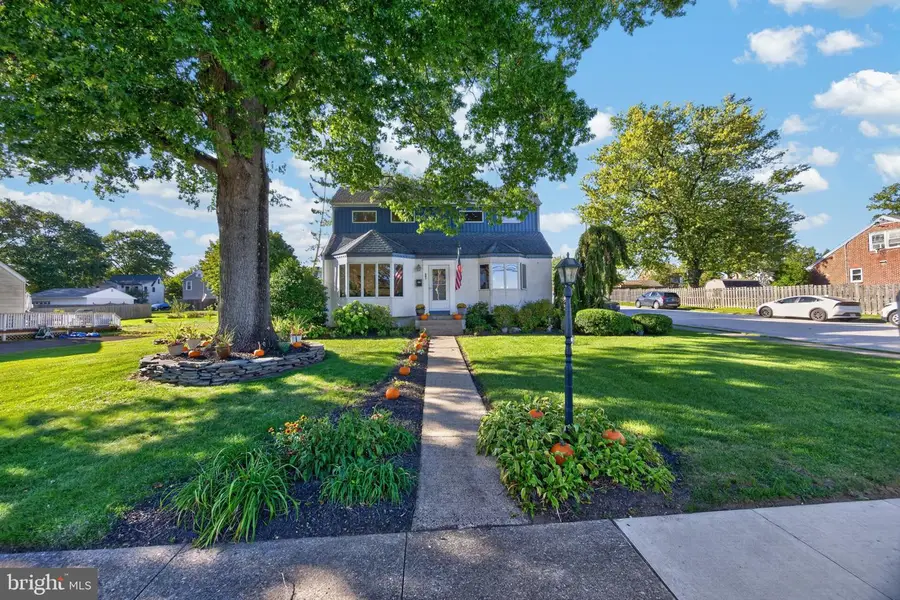 401 Pikeland Ave, Spring City, PA 19475 - #2