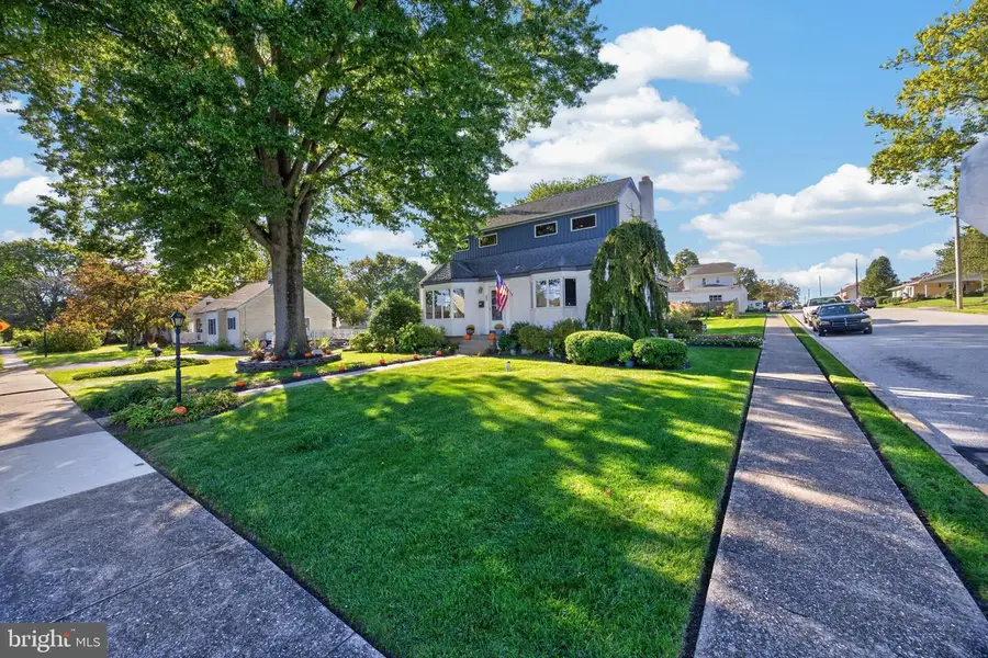 401 Pikeland Ave, Spring City, PA 19475 - #3