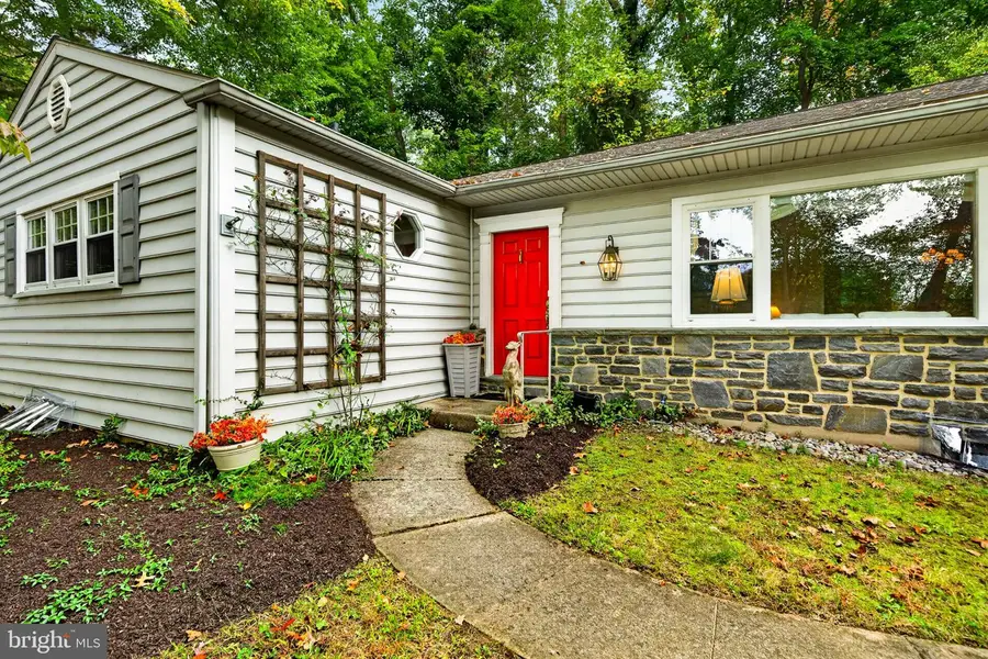 59 Lakeside Ave, Devon, PA 19333 - #2