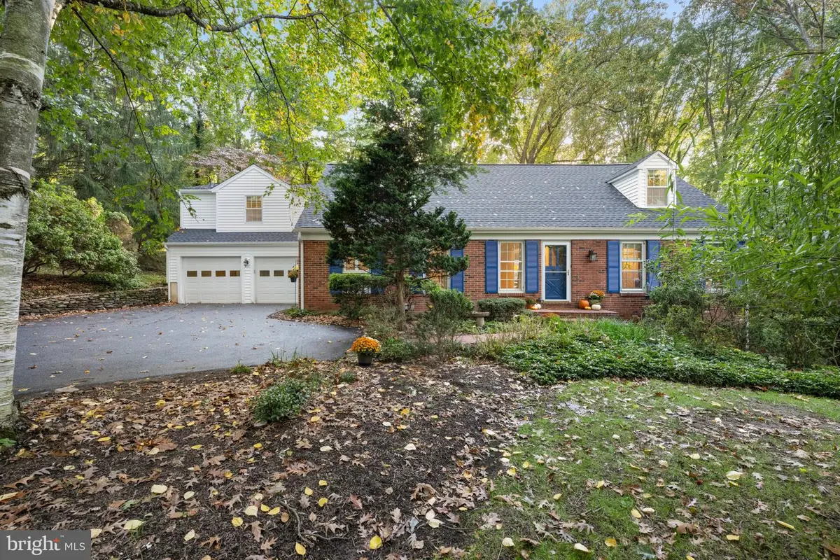 770 Hedges Ln, Wayne, PA 19087 - #1