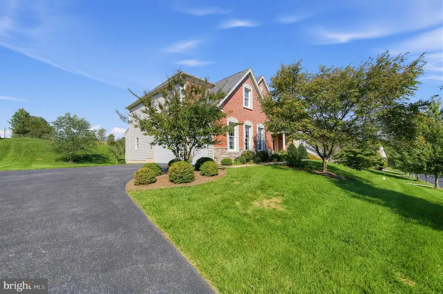 3996 Powell Rd, Chester Springs, PA 19425 - #3