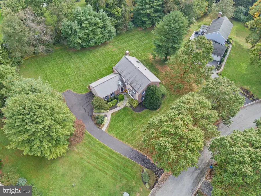 117 Cloverly Ln, West Chester, PA 19380 - #2