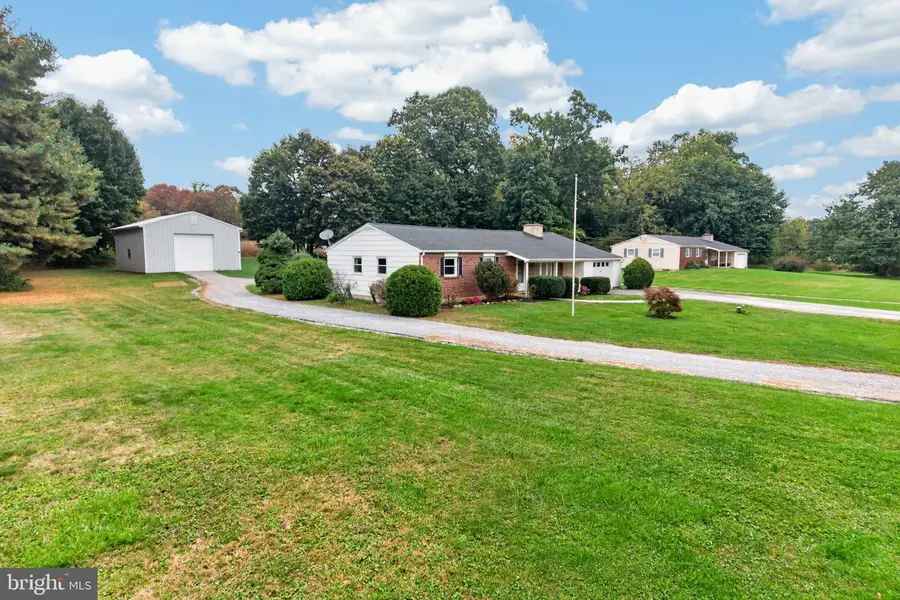 137 Martins Corner Rd, Coatesville, PA 19320 - #3