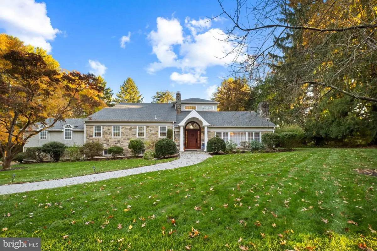 14 Smedley Dr, Newtown Square, PA 19073 - #1
