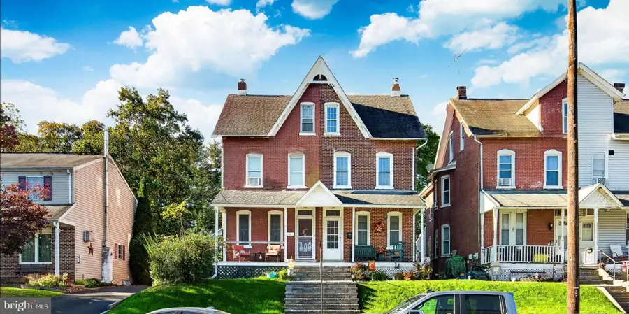 510 S Main St, Spring City, PA 19475 - #2