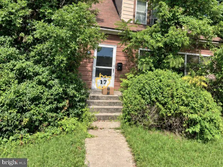 17 Whiteland Ave, Downingtown, PA 19335 - #3