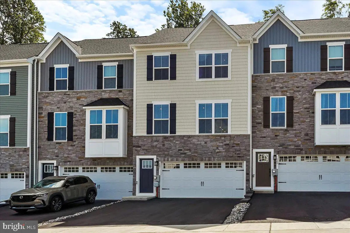 107 Arden Way, Downingtown, PA 19335 - #1