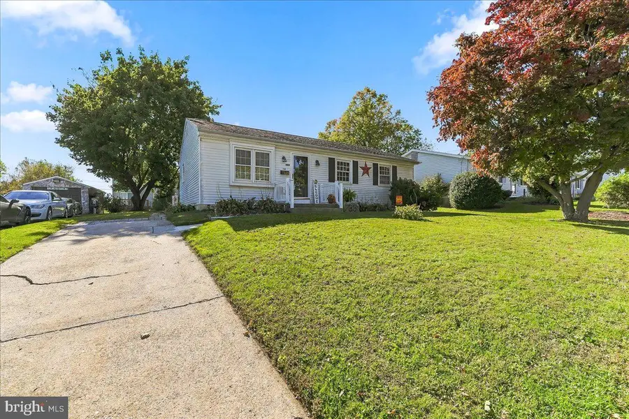 738 Broad St, Oxford, PA 19363 - #2