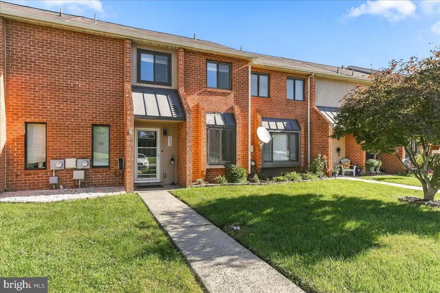 235 Towyn Ct, Exton, PA 19341 - #2