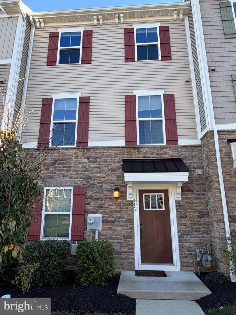 602 Holywell Dr, Malvern, PA 19355 - #1