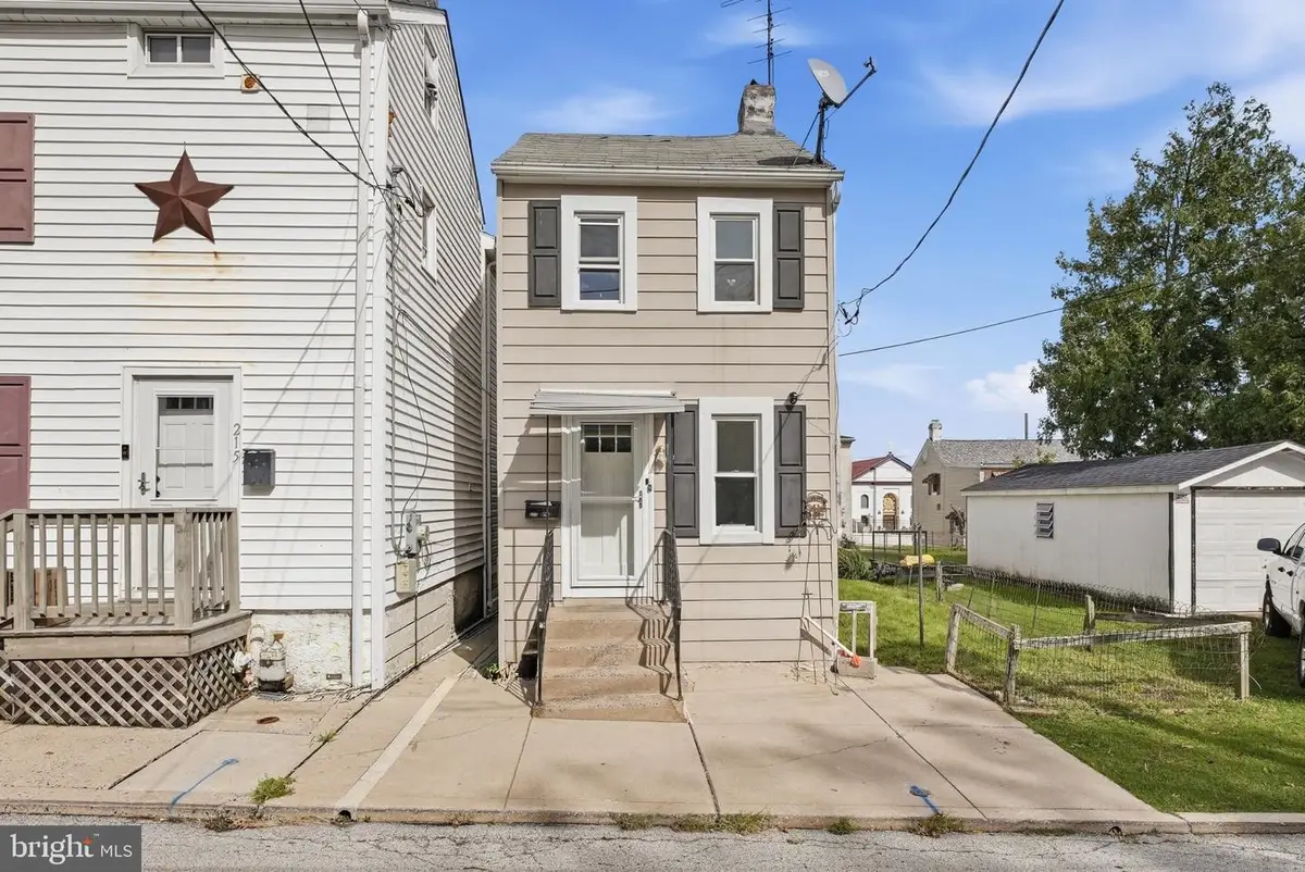 213 Airy St, Phoenixville, PA 19460 - #1