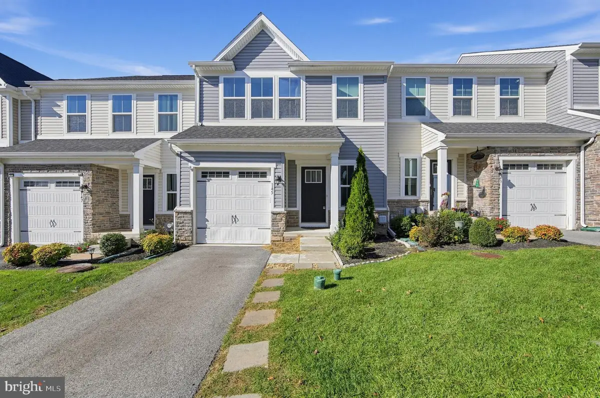 145 Mulberry Dr, Malvern, PA 19355 - #1