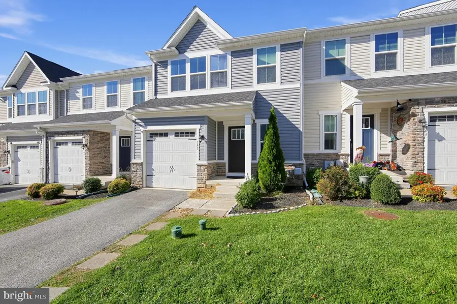 145 Mulberry Dr, Malvern, PA 19355 - #2