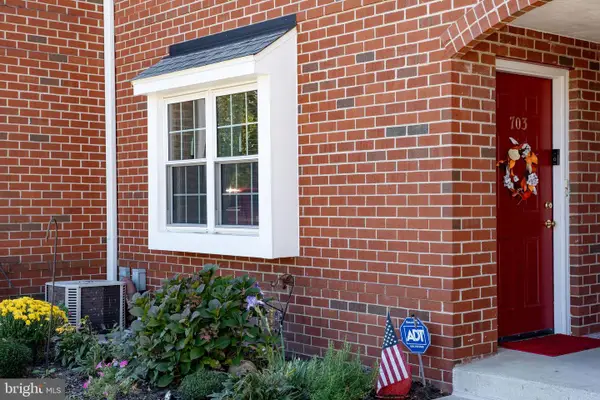 750 E Marshall St #703, WEST CHESTER, PA 19380