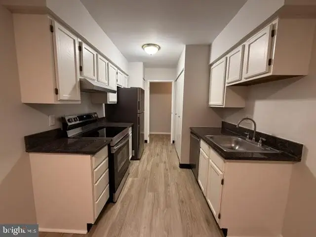300 Campbell Cir #f-7, Downingtown, PA 19335 - #3