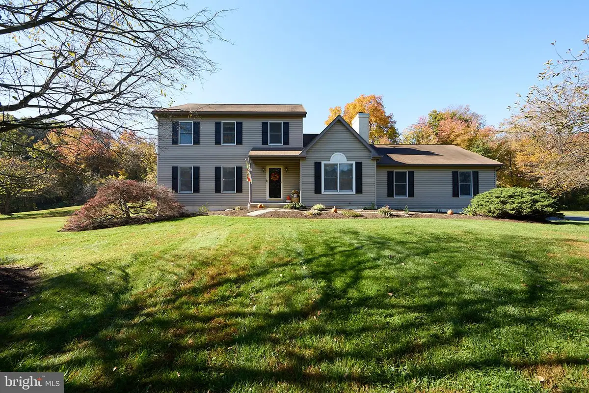 1185 N Manor Rd, Honey Brook, PA 19344 - #1