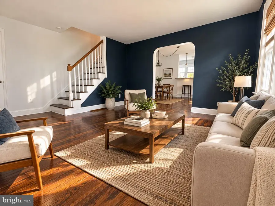 427 W Pennsylvania Ave, Downingtown, PA 19335 - #2