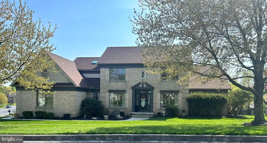 4107 Copperfield Dr, Harrisburg, PA 17112 - Image #2