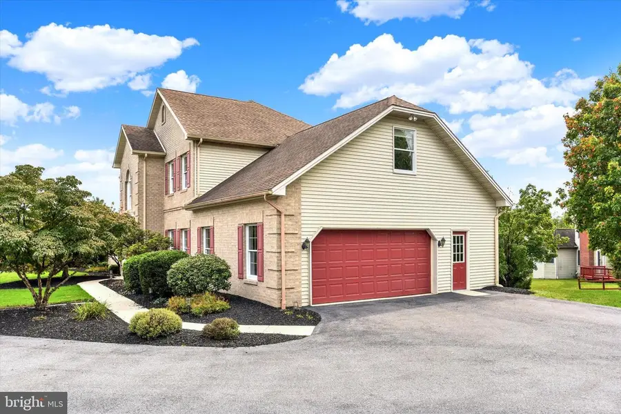 4420 Rathlin Ct, Harrisburg, PA 17112 - Image #2