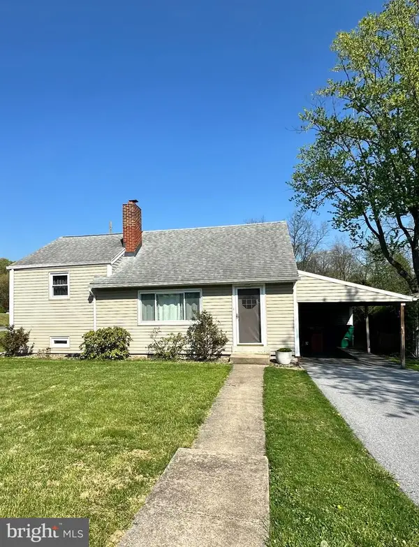 139 Hollywood Dr, HARRISBURG, PA 17109