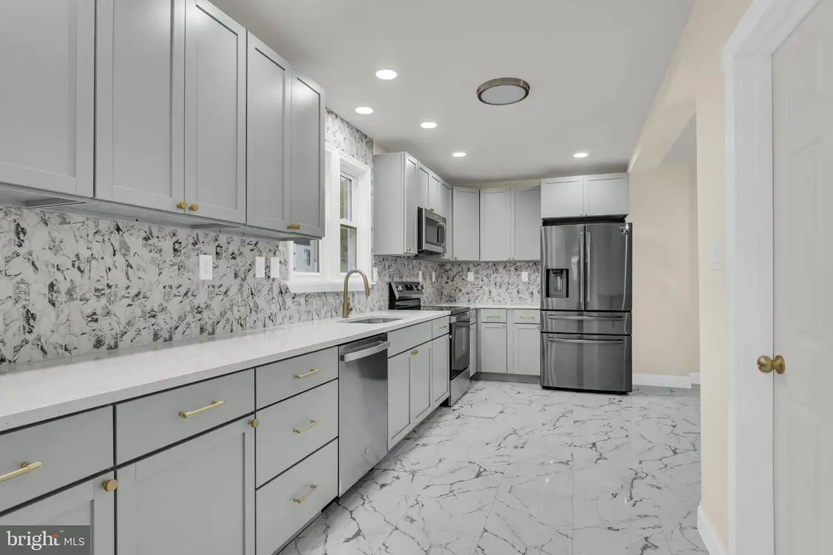 132 E Arch St, Elizabethville, PA 17023 - Image #1