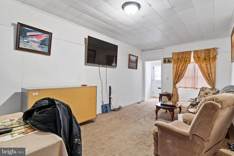 1218 Bailey St, Harrisburg, PA 17103 - #2