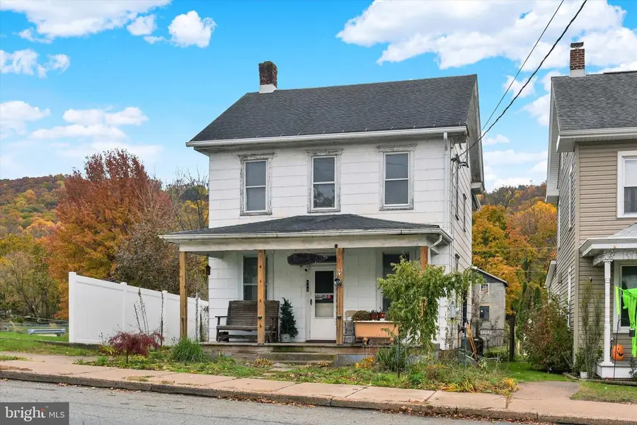 444 W Main St, Elizabethville, PA 17023 - Image #2