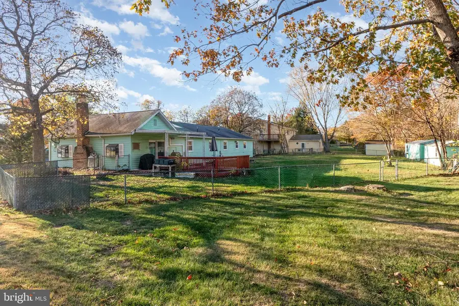 16 Amy Dr, Harrisburg, PA 17112 - Image #2