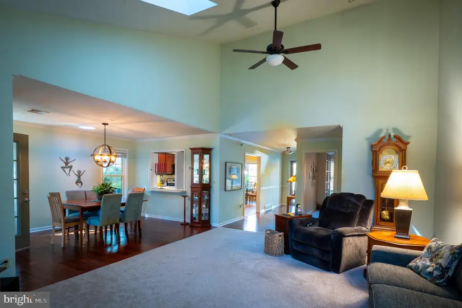 32 Cambridge Dr, Hershey, PA 17033 - Image #3