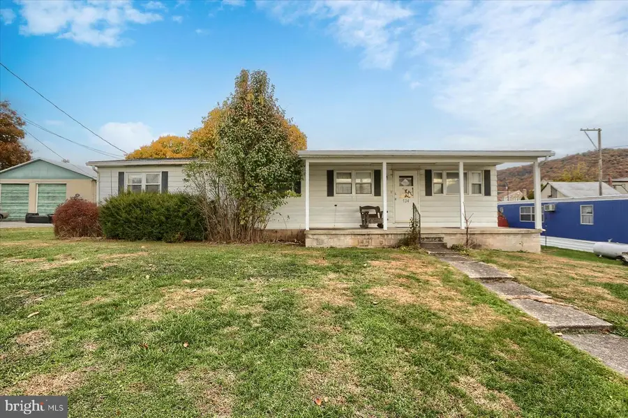 134 N Pine St, Pillow, PA 17080 - Image #2