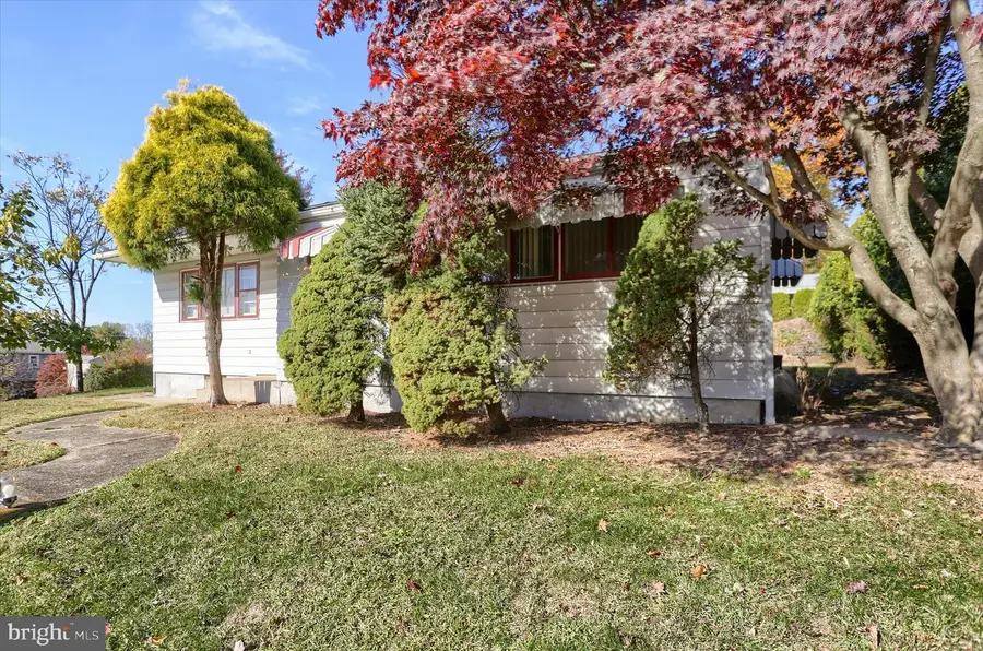 555 Pine St, Steelton, PA 17113 - Image #3