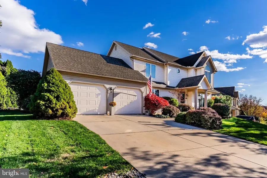 1909 Laurel Glen Dr, Harrisburg, PA 17110 - Image #3