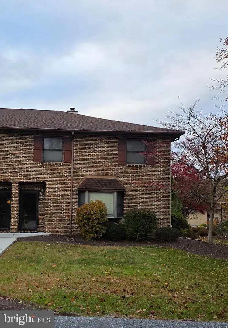 3820 N Sarayo Cir, Harrisburg, PA 17110 - Image #2